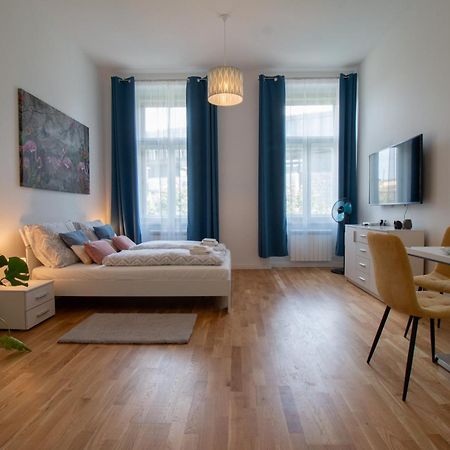 Washingtonova Cr Apartments Πράγα Εξωτερικό φωτογραφία