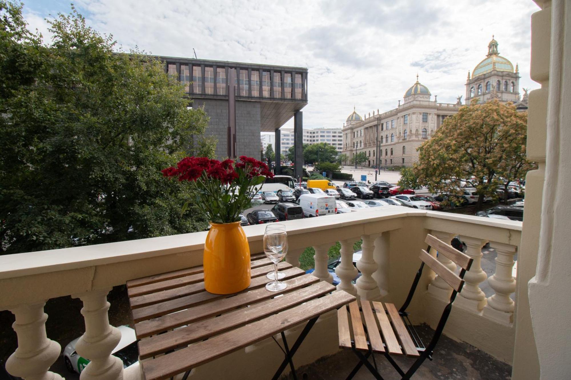 Washingtonova Cr Apartments Πράγα Εξωτερικό φωτογραφία